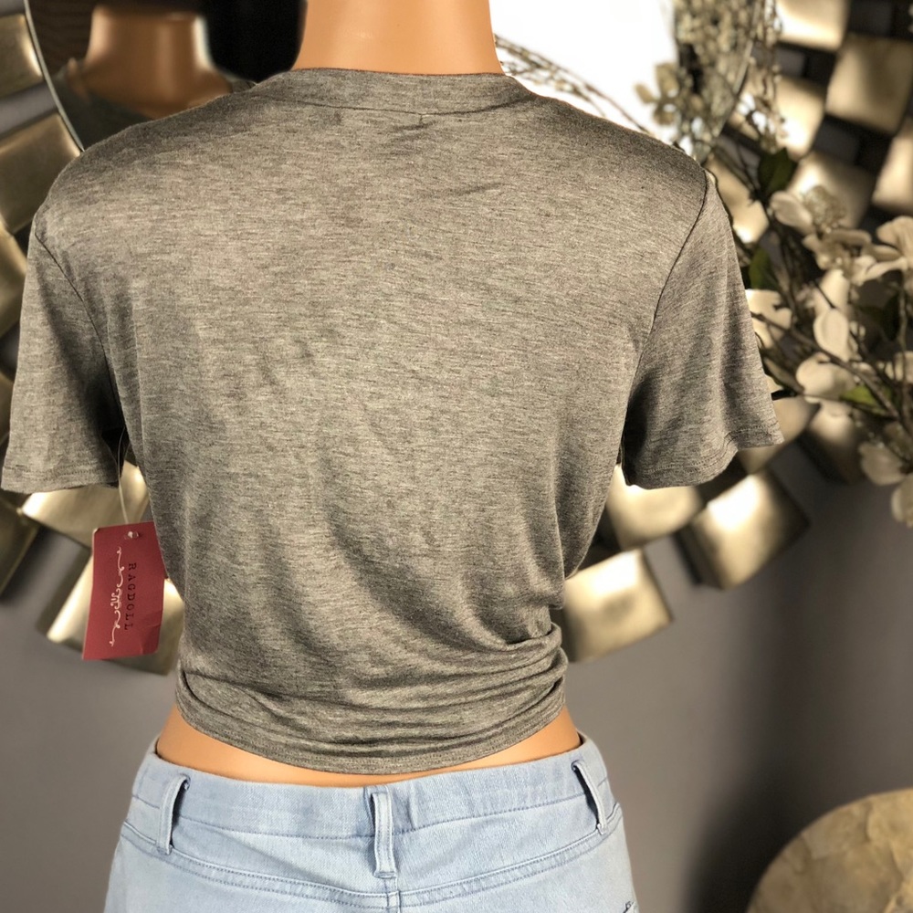 ๐น Weekend Rose Tie Up Crop T-Shirt - Picture 7 of 8